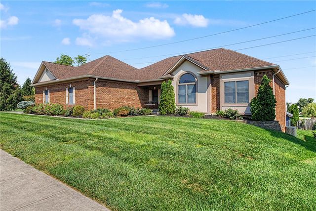 350 Saint Andrews Trail, Miamisburg, OH 45342