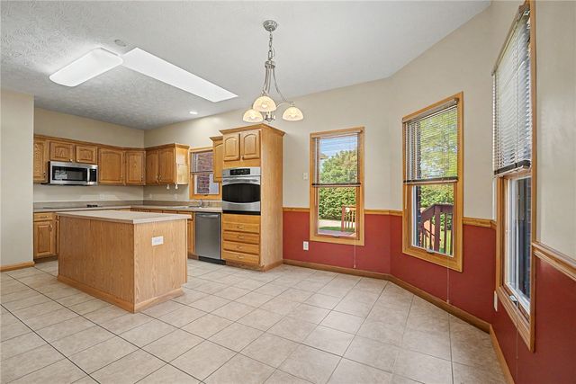 350 Saint Andrews Trail, Miamisburg, OH 45342