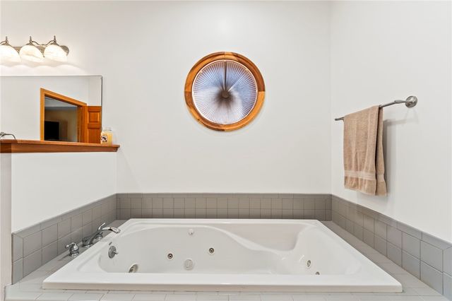 350 Saint Andrews Trail, Miamisburg, OH 45342