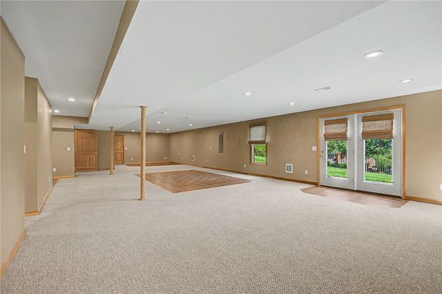 350 Saint Andrews Trail, Miamisburg, OH 45342