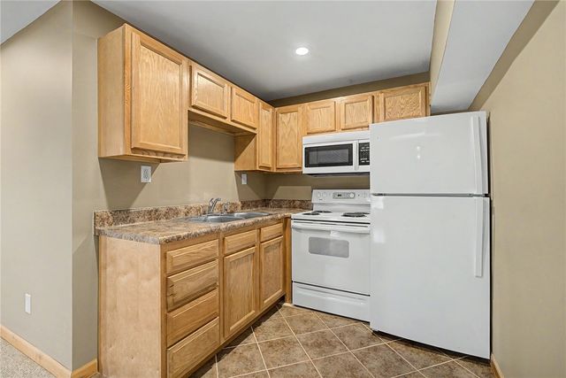 350 Saint Andrews Trail, Miamisburg, OH 45342