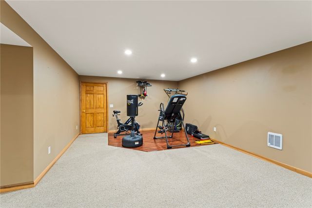 350 Saint Andrews Trail, Miamisburg, OH 45342