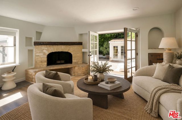 543 Westmount Drive, West Hollywood, CA 90048