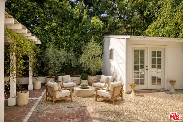 543 Westmount Drive, West Hollywood, CA 90048