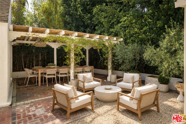 543 Westmount Drive, West Hollywood, CA 90048