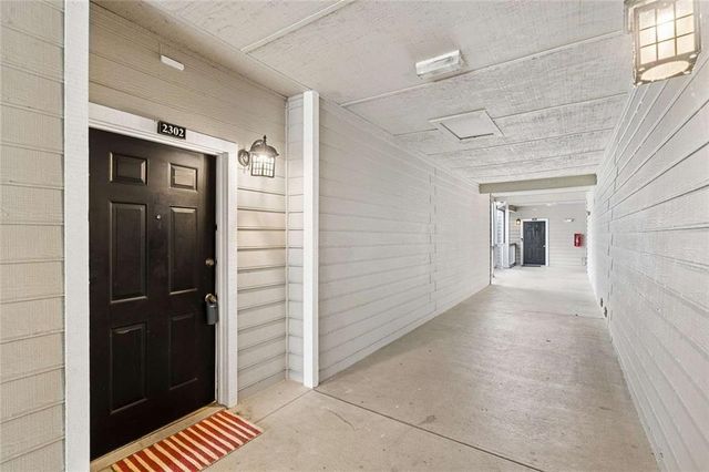 1250 Parkwood Circle SE 2302, Atlanta, GA 30339