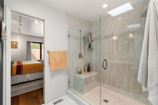 313 Loma Arisco, Santa Fe, NM 87501