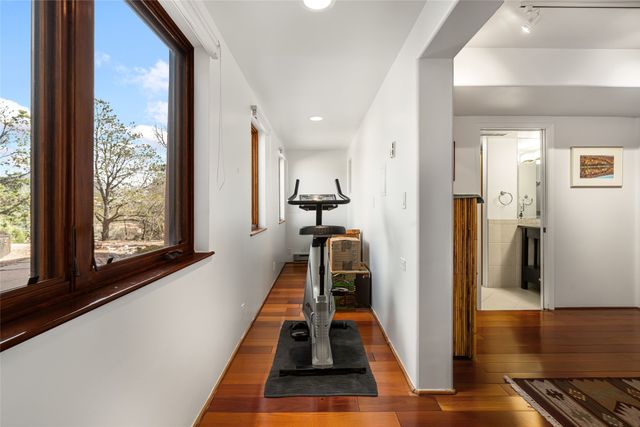 313 Loma Arisco, Santa Fe, NM 87501