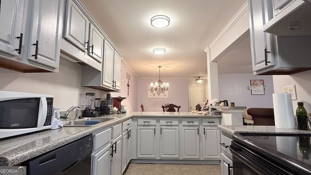 201 Brighton Point, Sandy Springs, GA 30328