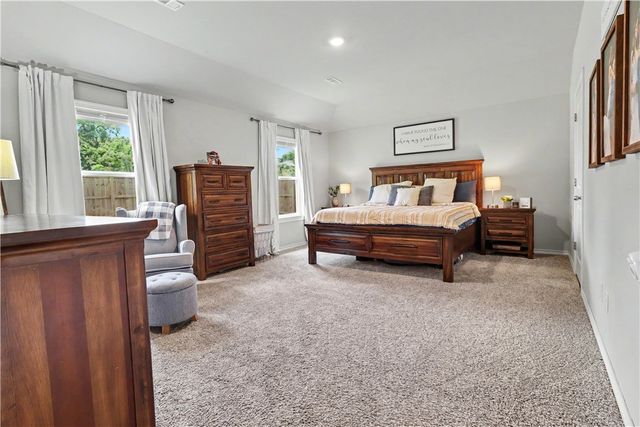 2309 N Heritage Ranch Drive, Siloam Springs, AR 72761