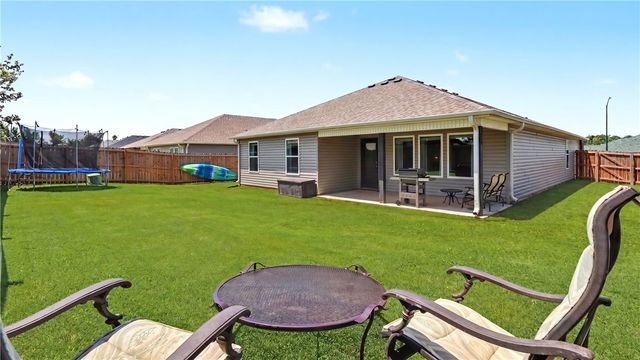 2309 N Heritage Ranch Drive, Siloam Springs, AR 72761