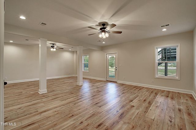 1184 Hawley Road, Blountville, TN 37617