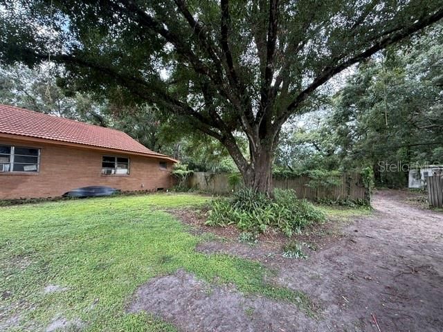 3011 S WIGGINS ROAD, Plant City, FL 33566