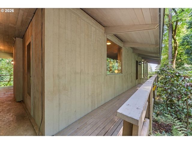 6831 Se BROWNLEE Rd, Milwaukie, OR 97267