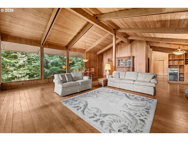 6831 Se BROWNLEE Rd, Milwaukie, OR 97267