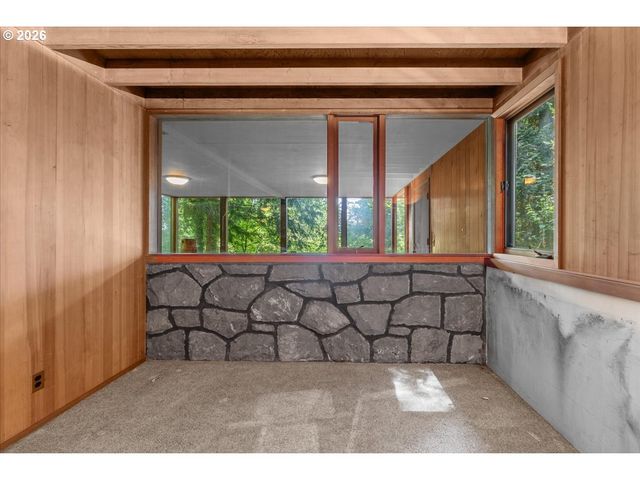 6831 Se BROWNLEE Rd, Milwaukie, OR 97267