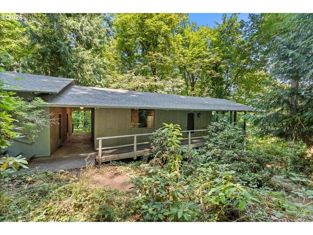 6831 Se BROWNLEE Rd, Milwaukie, OR 97267