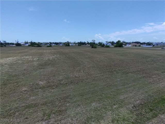 1622 NW 1st TER, Cape Coral, FL 33993