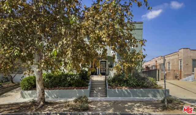 1143 N Commonwealth Avenue, Los Angeles, CA 90029