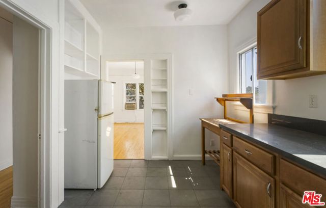 1143 N Commonwealth Avenue, Los Angeles, CA 90029