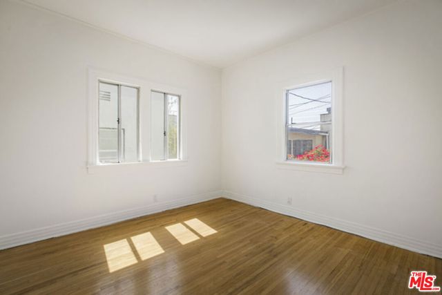 1143 N Commonwealth Avenue, Los Angeles, CA 90029