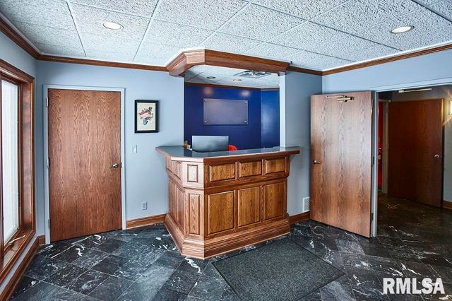 824 17TH Street, Moline, IL 61265