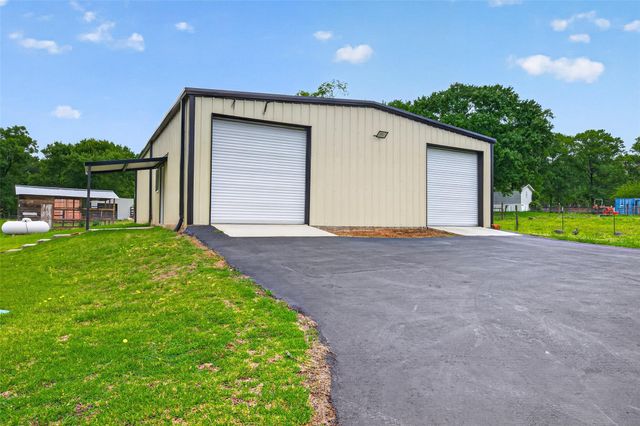 13399 Hill Creek Road, Montgomery, TX 77356