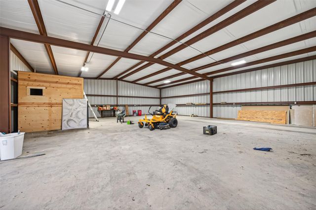 13399 Hill Creek Road, Montgomery, TX 77356