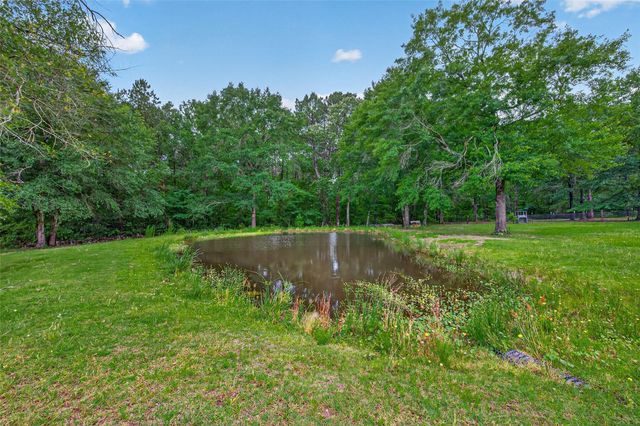 13399 Hill Creek Road, Montgomery, TX 77356