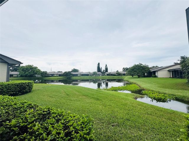20 LAKE COURT, Oldsmar, FL 34677