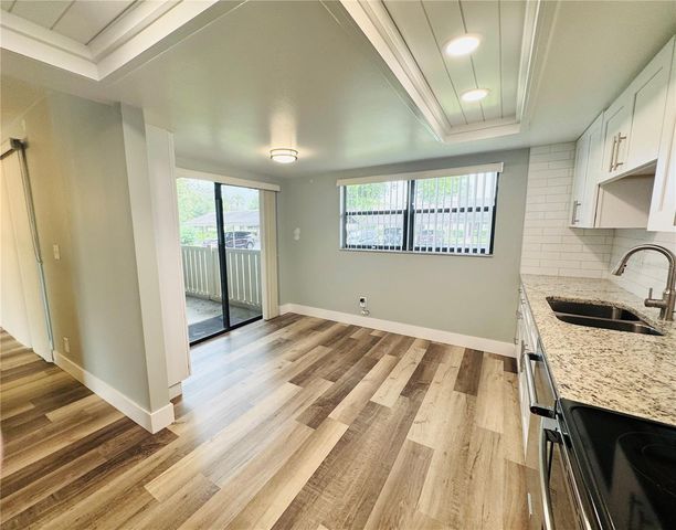 20 LAKE COURT, Oldsmar, FL 34677