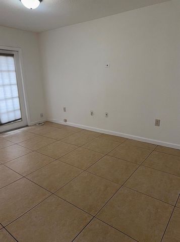 11543 NW 44th Street 2, Coral Springs, FL 33065