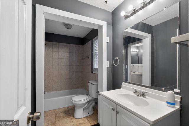 6581 Woodrow Road, Lithonia, GA 30038