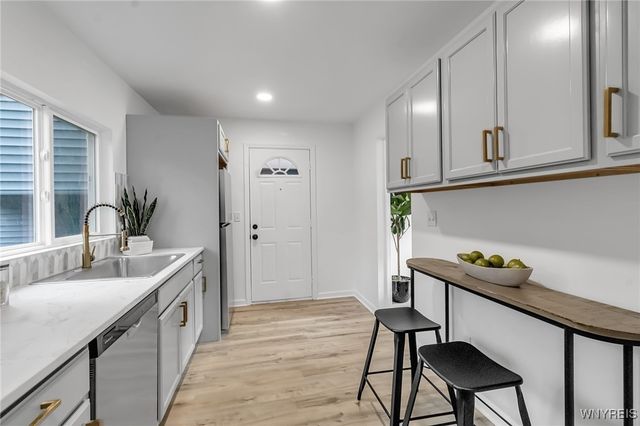 414 Longmeadow Road, Amherst, NY 14226