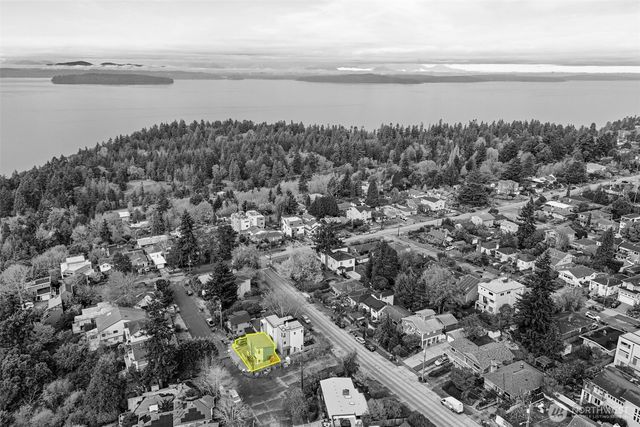 8407 42nd Avenue SW, Seattle, WA 98136