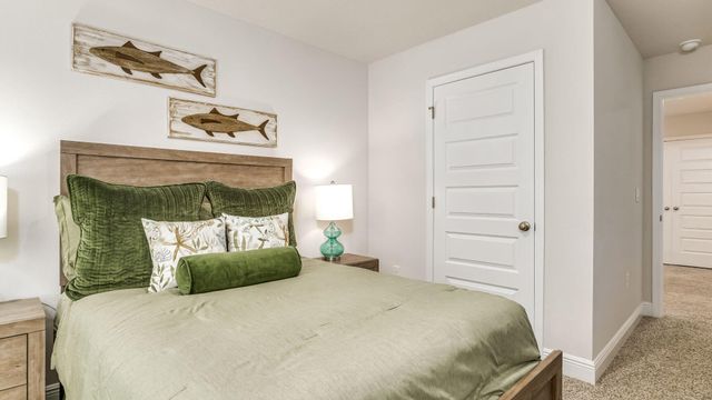 55 Hatten Court, Mary Esther, FL 32569