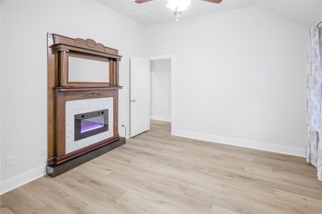 1313 Salt Lick DR, Georgetown, TX 78633