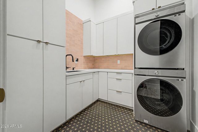 2554 W SHINNECOCK Way, Phoenix, AZ 85086