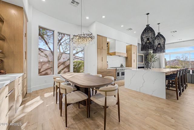 2554 W SHINNECOCK Way, Phoenix, AZ 85086