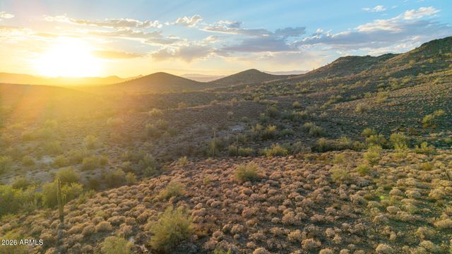 2554 W SHINNECOCK Way, Phoenix, AZ 85086