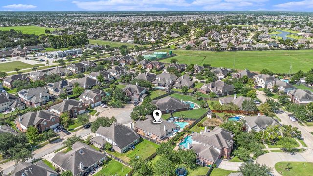 12018 Snowcrest Court, Tomball, TX 77377