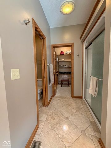 6067 Terra Lane, Mccordsville, IN 46055