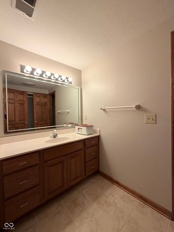 6067 Terra Lane, Mccordsville, IN 46055