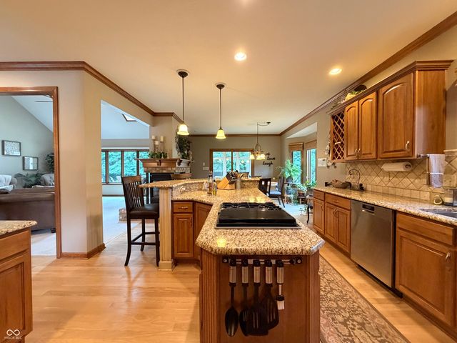 6067 Terra Lane, Mccordsville, IN 46055