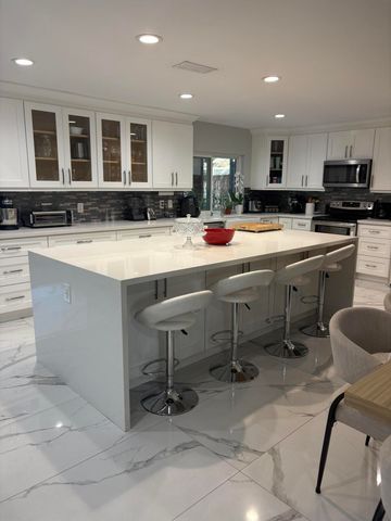 18255 181st Circle S, Boca Raton, FL 33498