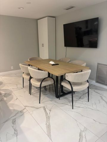 18255 181st Circle S, Boca Raton, FL 33498