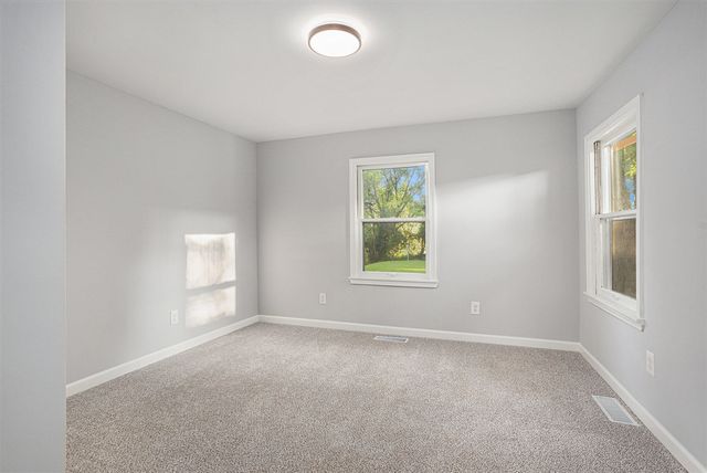 202 W Mosel Avenue, Kalamazoo, MI 49004