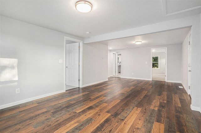 202 W Mosel Avenue, Kalamazoo, MI 49004