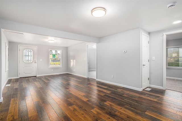 202 W Mosel Avenue, Kalamazoo, MI 49004