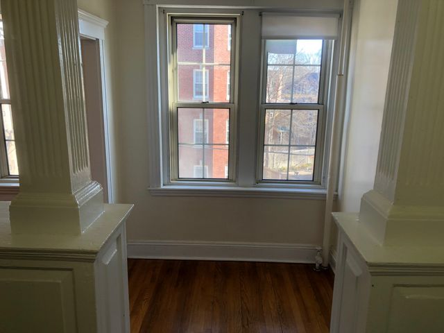 1 Craigie 38, Cambridge, MA 02138
